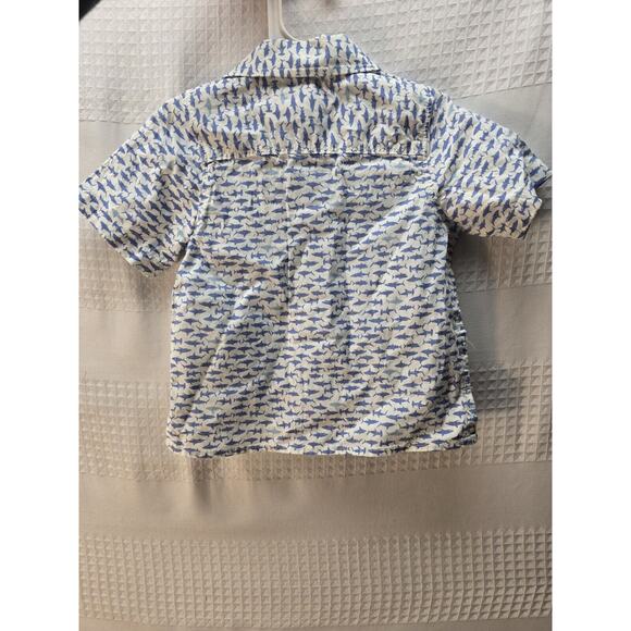 Oshkosh Boys Button Down Collared Shirt Blue White Sharks Size 12 Months 5402 - Picture 3 of 6
